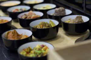 Tarrinas individuales para catering corporativo de La Cucharona